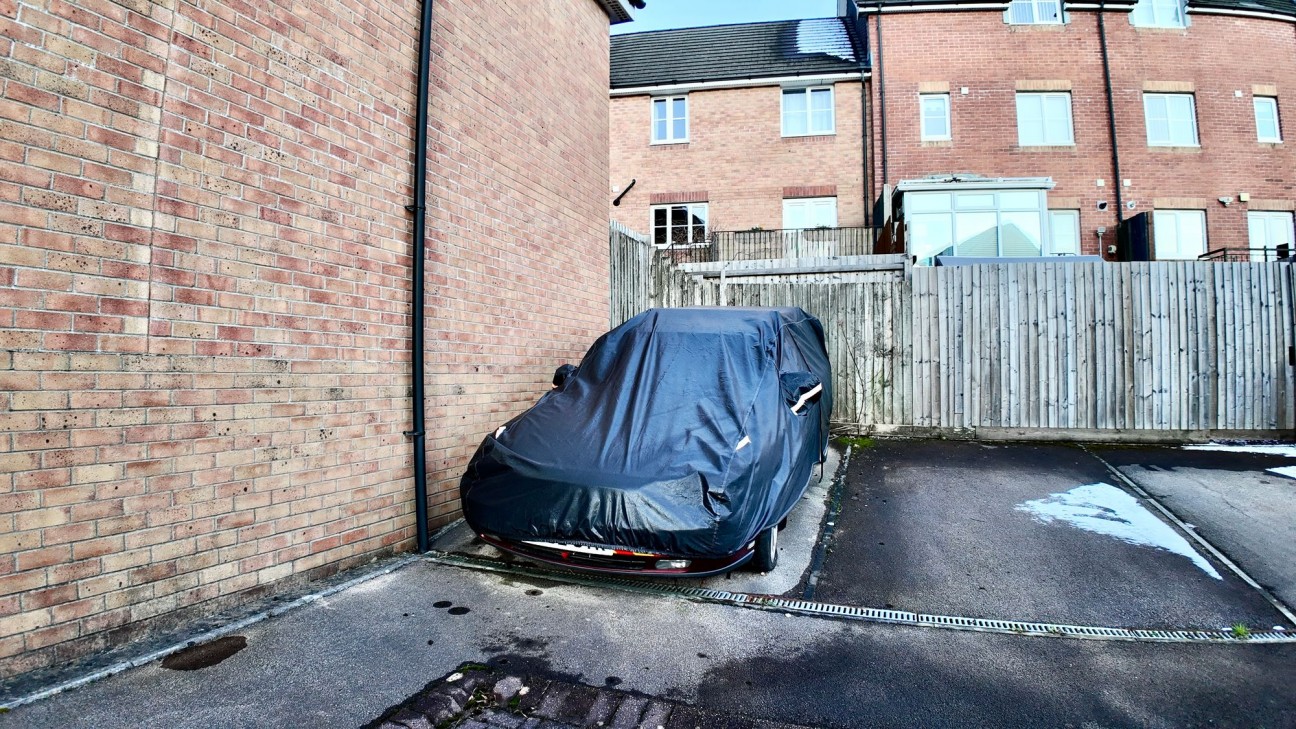 Maes Yr Afon, Pontllanfraith, NP12