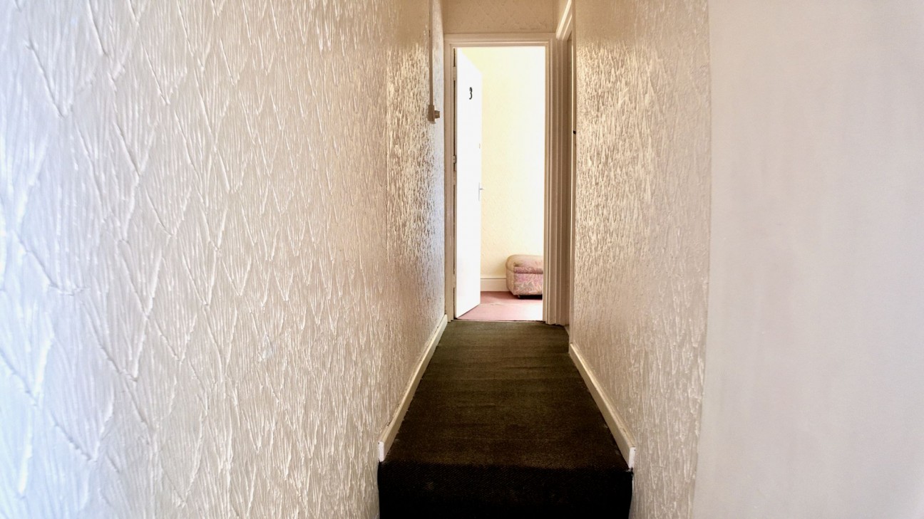 Cefn Fforest Avenue, Cefn Fforest, NP12