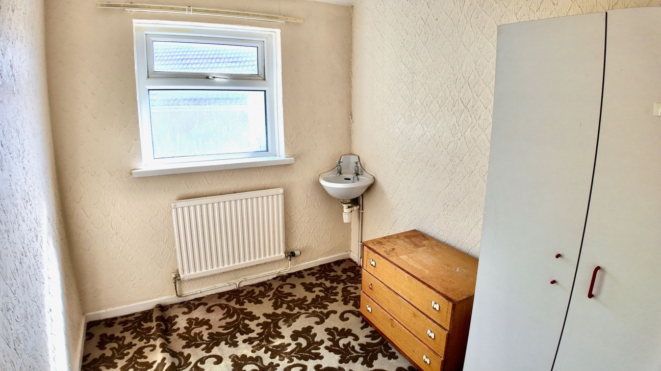 Cefn Fforest Avenue, Cefn Fforest, NP12