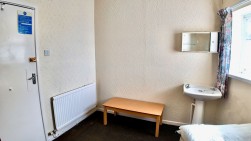 Cefn Fforest Avenue, Cefn Fforest, NP12