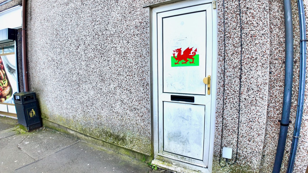 Cefn Fforest Avenue, Cefn Fforest, NP12