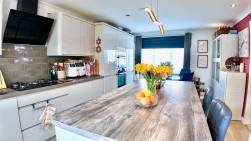 Marsh Court, Aberbargoed, CF81