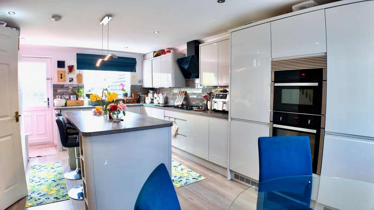 Marsh Court, Aberbargoed, CF81