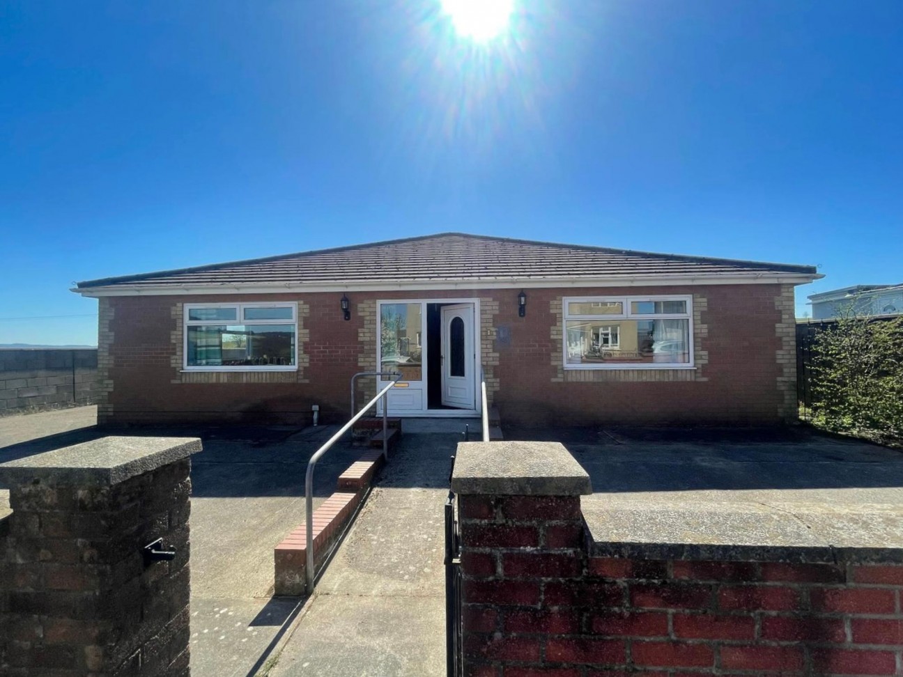 James Street, Markham, NP12