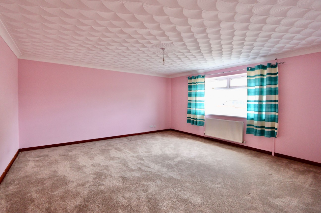 James Street, Markham, NP12