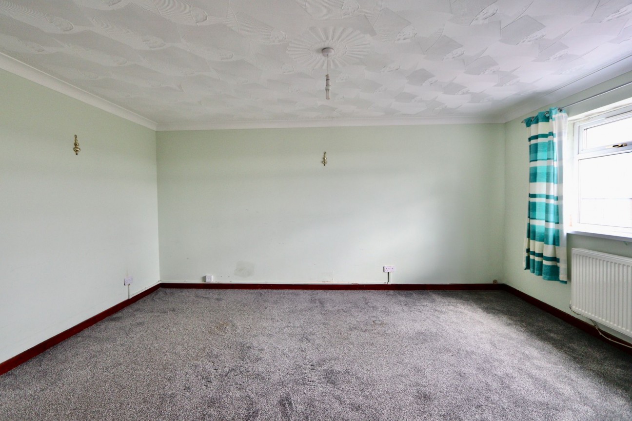 James Street, Markham, NP12