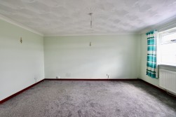 James Street, Markham, NP12