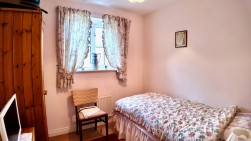 St. Madoc Close, Pontllanfraith, NP12