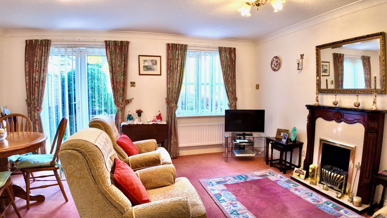 St. Madoc Close, Pontllanfraith, NP12