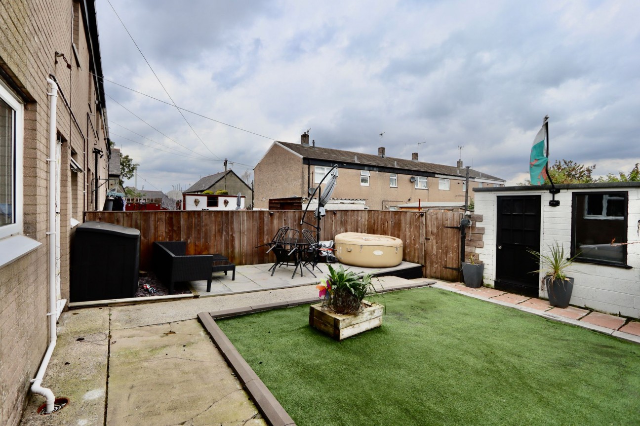 Byron Place, Crumlin, NP11