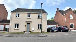 Blacksmith Close, Oakdale, NP12