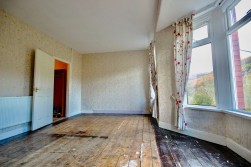 Caerllwyn Terrace, Ynysddu, NP11