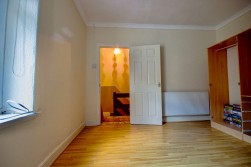 Caerllwyn Terrace, Ynysddu, NP11