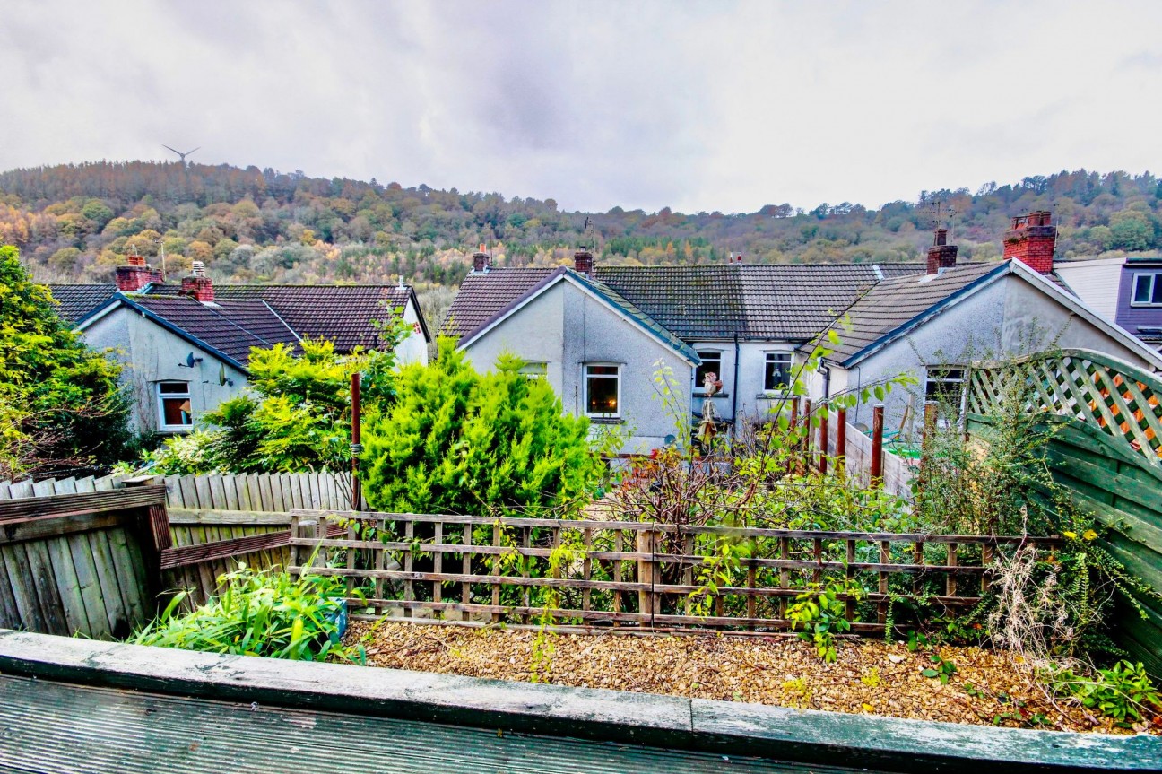 Caerllwyn Terrace, Ynysddu, NP11