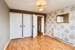 Pontnewydd Walk, Cwmbran, NP44