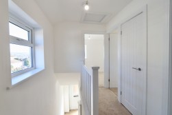 Tree Tops Avenue, Blackwood, NP12