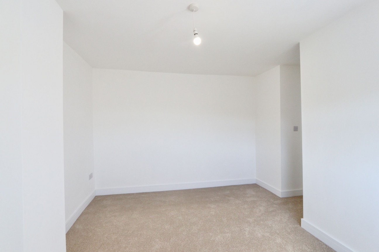 Tree Tops Avenue, Blackwood, NP12