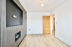 Heol-Y-Bedw-Hirion, Markham, NP12