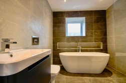 Heol-Y-Bedw-Hirion, Markham, NP12