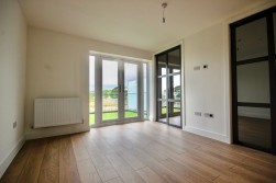 Heol-Y-Bedw-Hirion, Markham, NP12