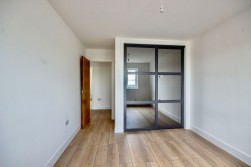 Heol-Y-Bedw-Hirion, Markham, NP12