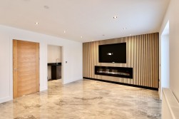 Heol-Y-Bedw-Hirion, Markham, NP12