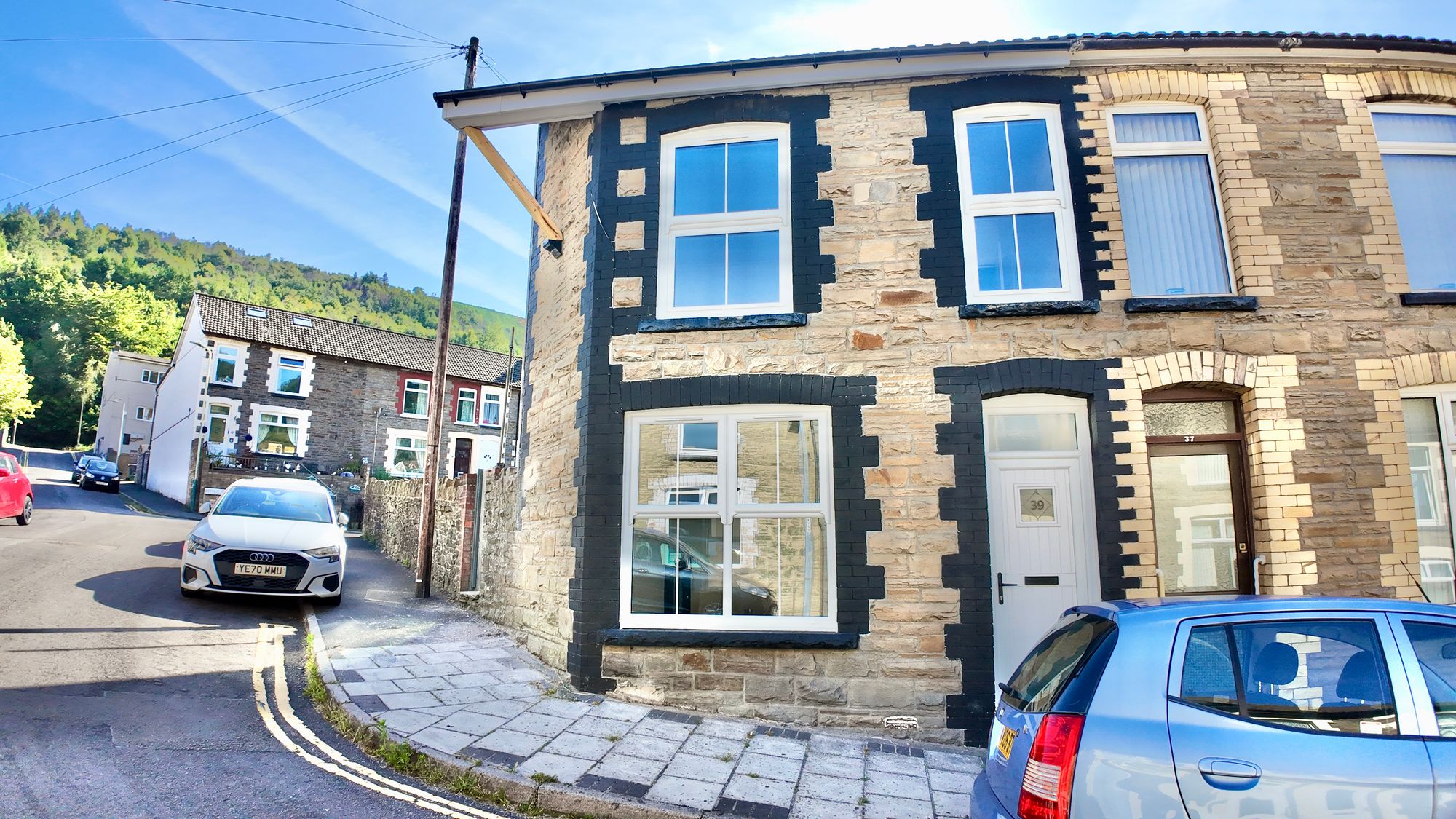 Melin Street, Ynysddu, NP11