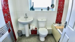 Edward Street, Fairview, NP12