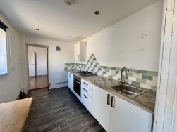 Tynycoed Crescent, Cefn Fforest, NP12