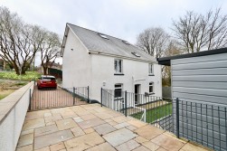 Oakdale, Blackwood, NP12