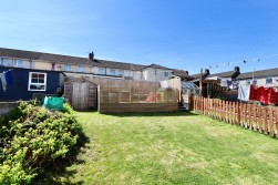 Treowen Road, Newbridge, NP11