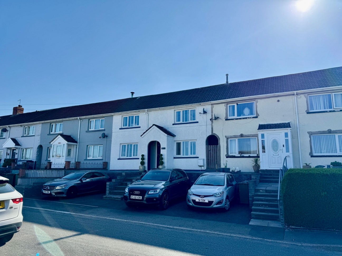 Treowen Road, Newbridge, NP11