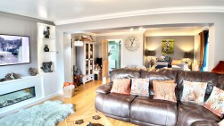 Clyde Close, Pontllanfraith, NP12