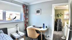 Clyde Close, Pontllanfraith, NP12