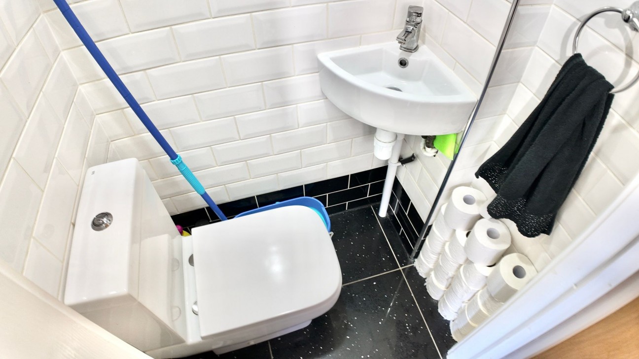 Clyde Close, Pontllanfraith, NP12