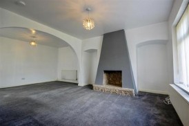 Llwyn-On Crescent, Oakdale, NP12