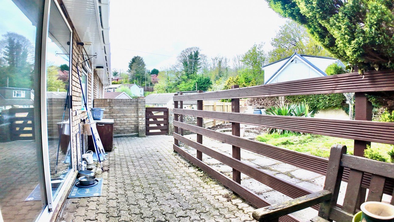 Cwmtorlais Road, Newbridge, NP11