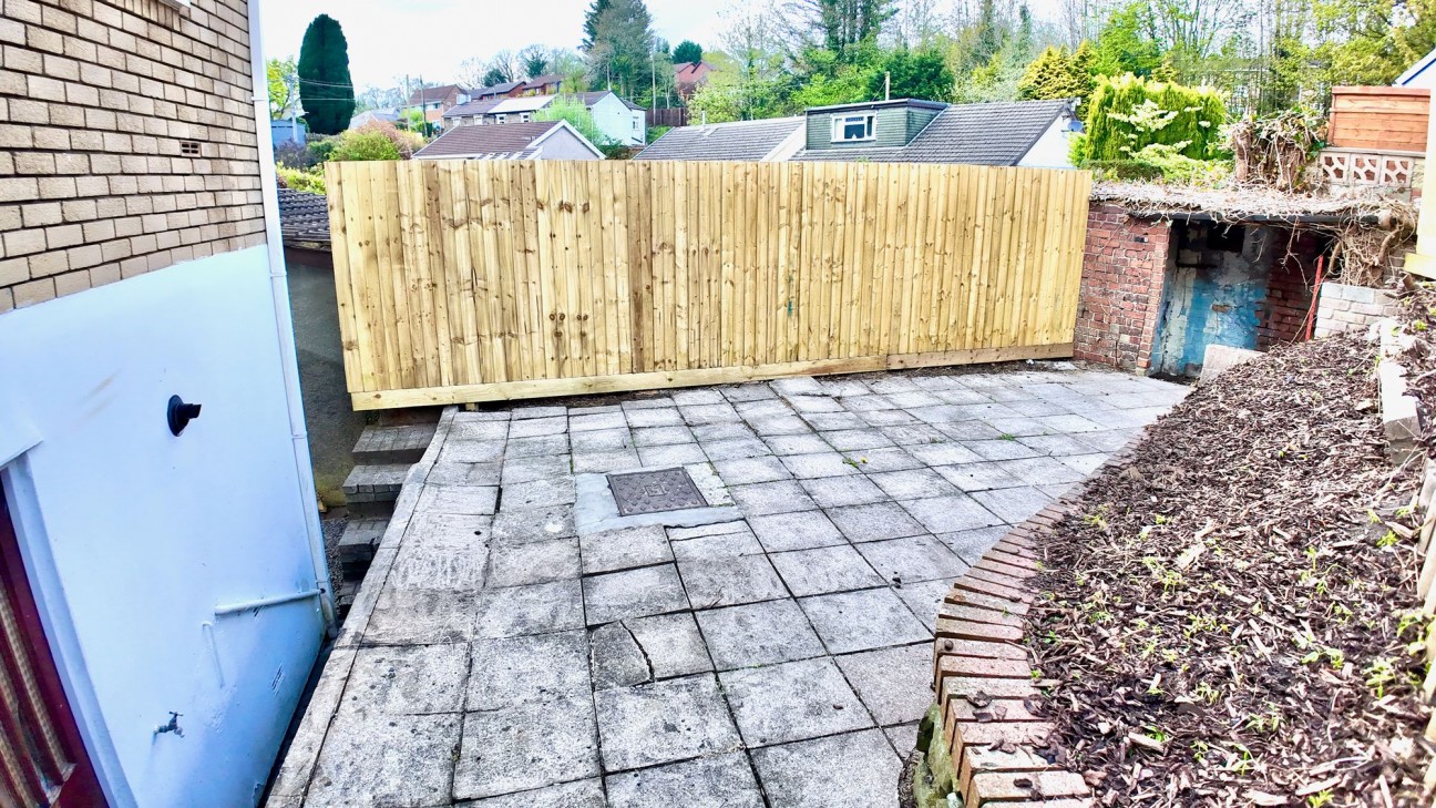 Cwmtorlais Road, Newbridge, NP11