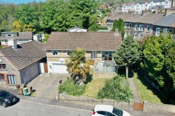 Cwmtorlais Road, Newbridge, NP11