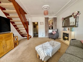 Queens Road, Elliots Town, NP24