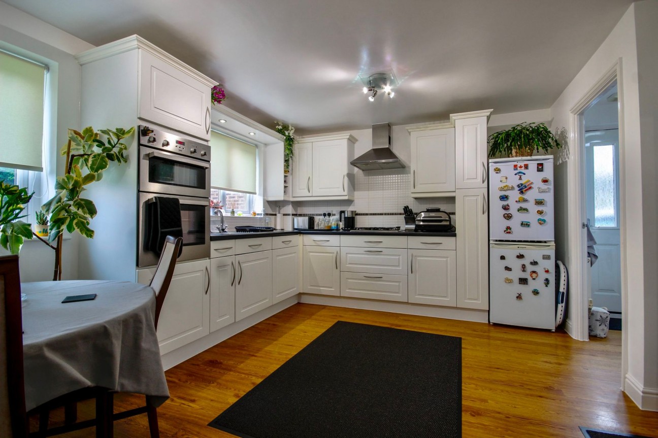 Blacksmith Close, Oakdale, NP12