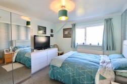 Solent Close, Pontllanfraith, NP12