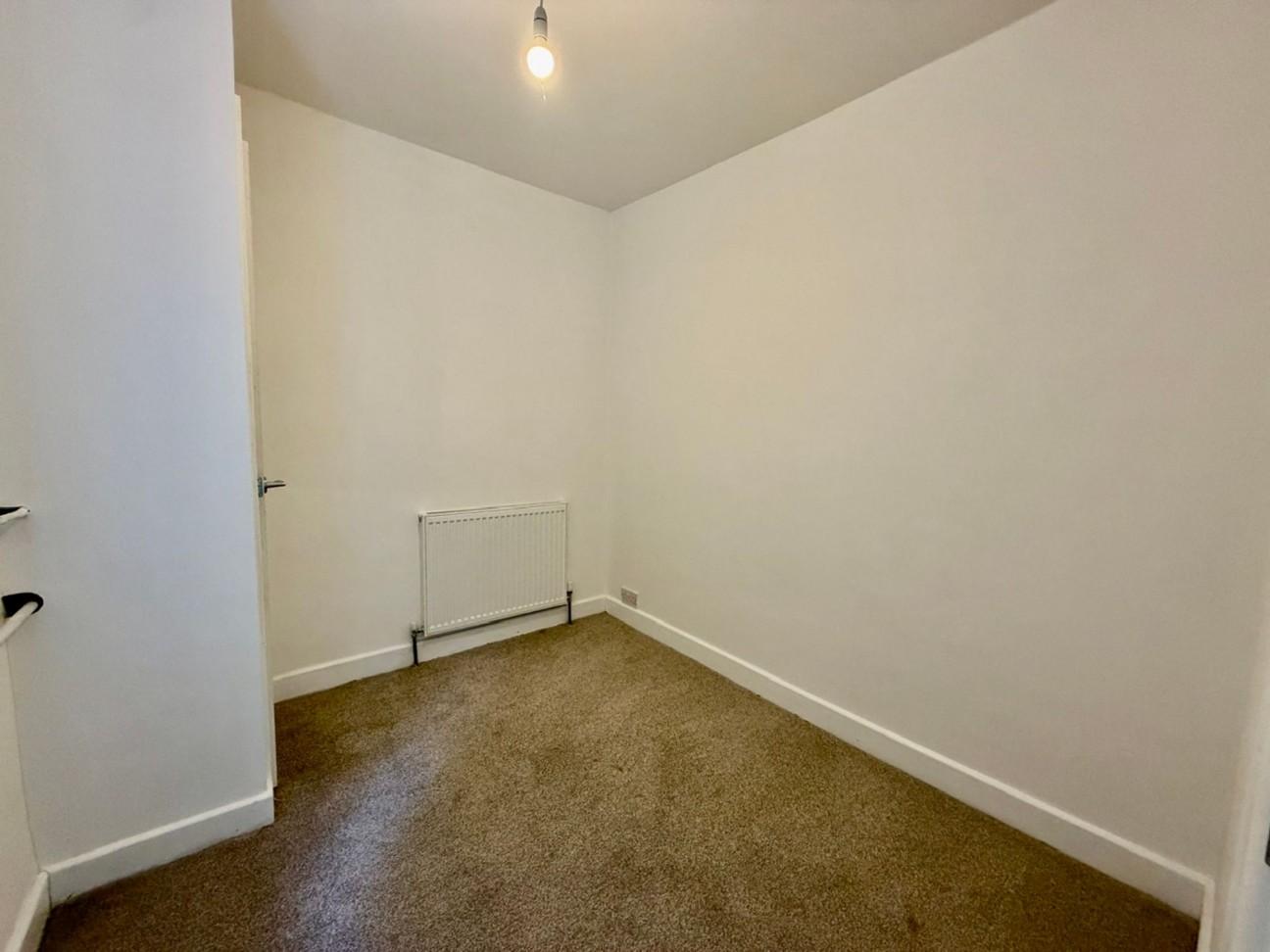 Powells Terrace, New Tredegar, NP24
