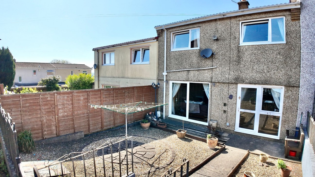 Elm Court, Newbridge, NP11