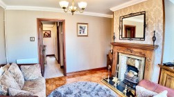 Elm Court, Newbridge, NP11