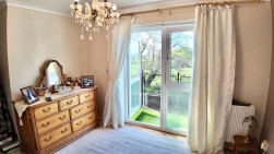 Elm Court, Newbridge, NP11