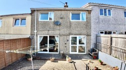 Elm Court, Newbridge, NP11