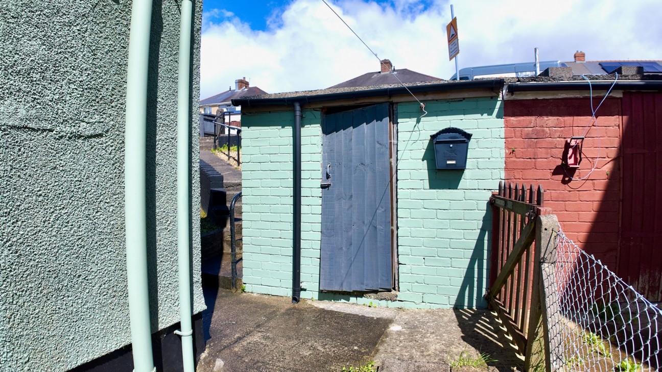 Bronawelon Terrace, Crumlin, NP11