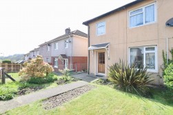 Trinant Terrace, Pentwyn Crumlin, NP11