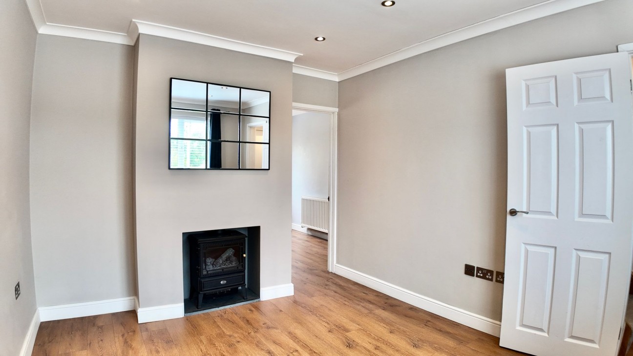 Brynmynach Avenue, Ystrad Mynach, CF82